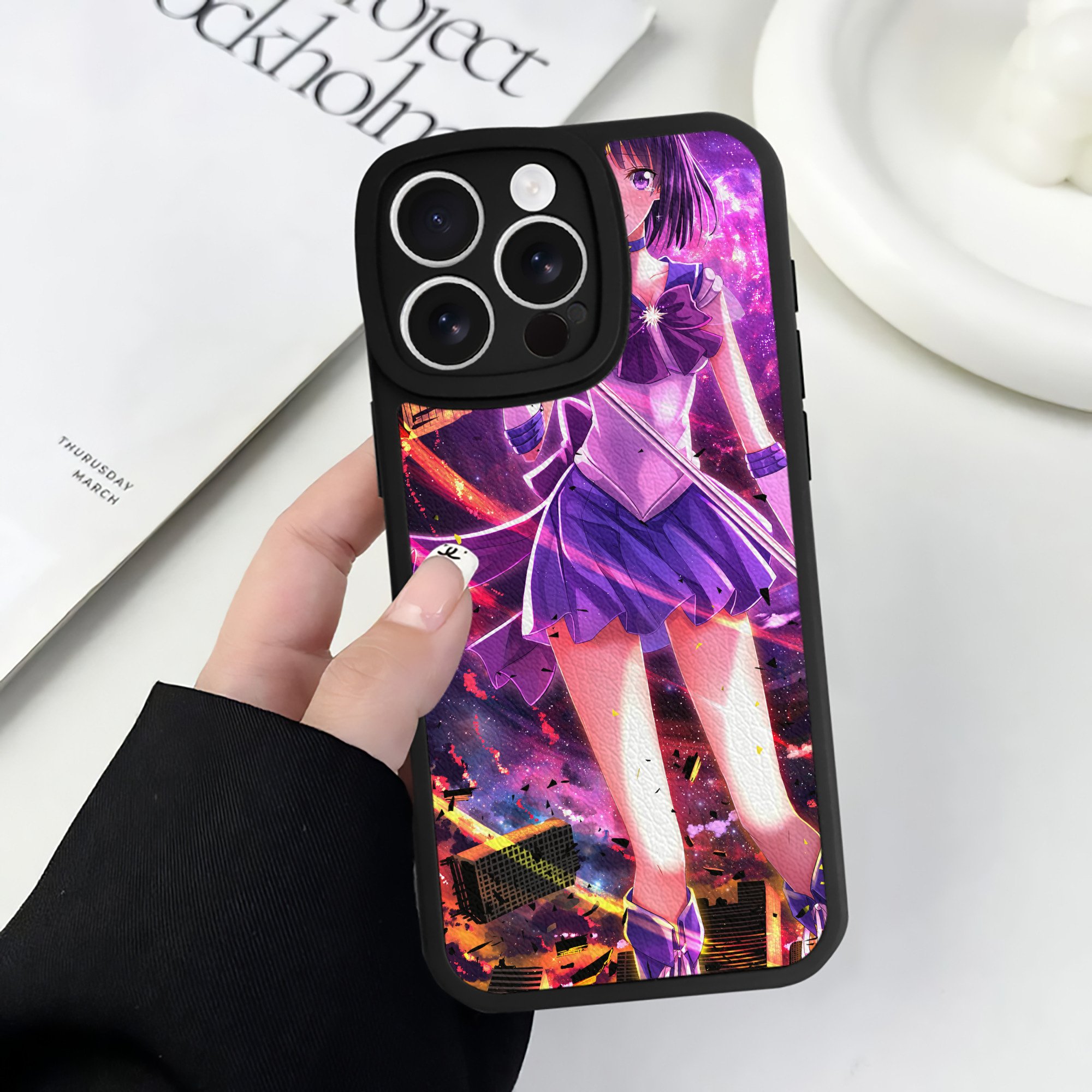 （画像用） 美少女戦士セーラームーン Sailor Moon 【iPhone 16シリーズ対応】シリコンスマホケース（レザー調） 材質：シリコン
